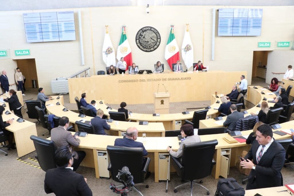 Avala Pleno lista de personas candidatas a ocupar el cargo de Fiscal General