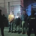 Detienen a tres hombres armados y aseguran droga en Apaseo el Alto