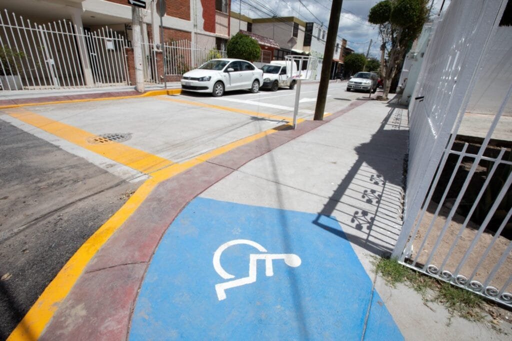 Pavimentación, León, Ale Gutiérrez, Obra Pública, calles