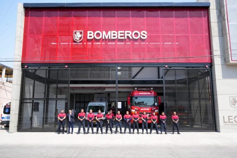 Bomberos, León, estación, rehabilitación, Ale Gutiérrez