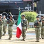 La gran fuerza de México, explora, Jorge Jiménez lona, soldados, León
