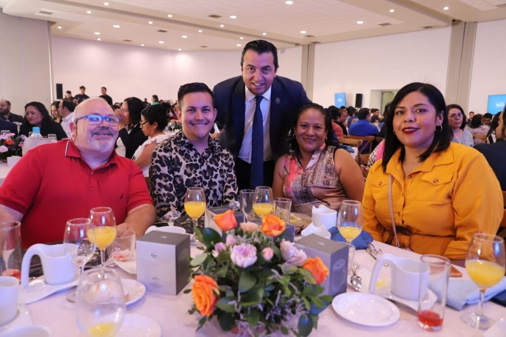 Celebra, Uveg, maestros, asesores educativos, Guanajuato