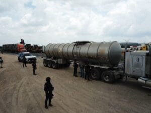San Diego de la Unión, Tráiler, Huachicol, Policías estatales