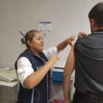 Vacunación, maestros, personal de salud, sarampión, Rubéola