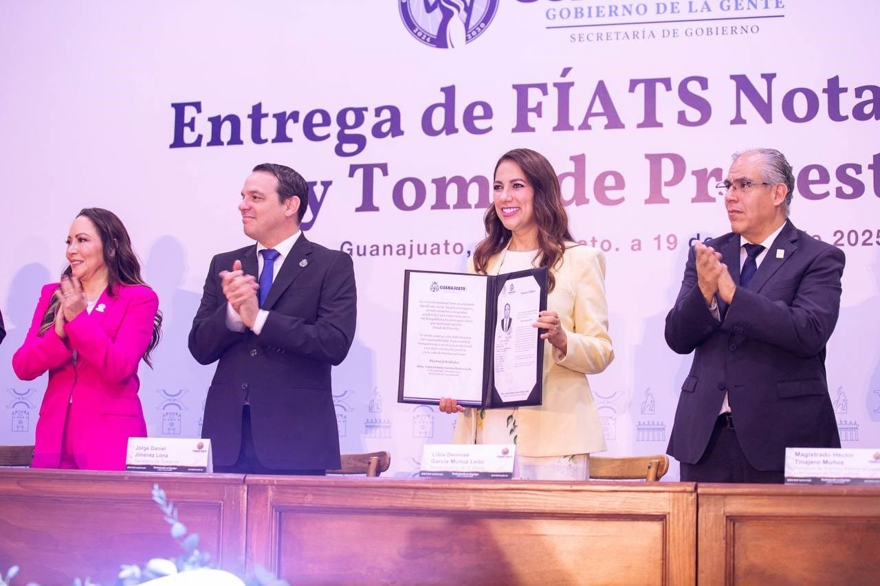 Fíats notariales, Notarios, Guanajuato, Libia García