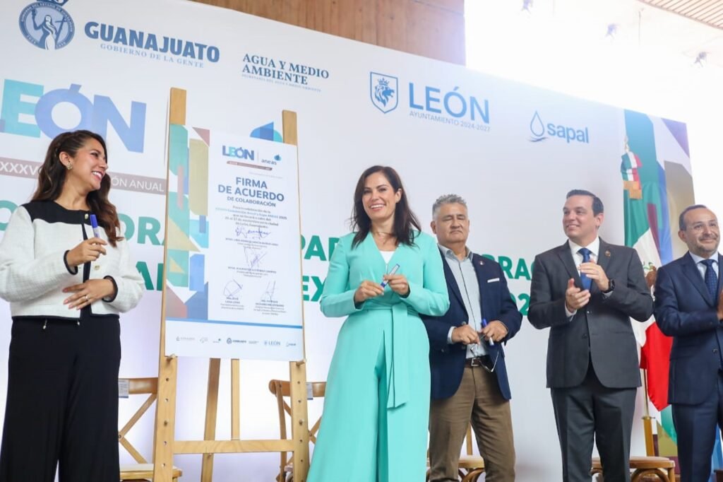 Agua, Sapal, León, Ale Gutiérrez