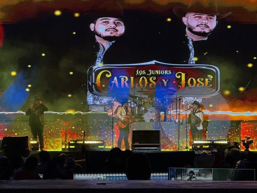 Carlos y José, Silao, Feria de silao