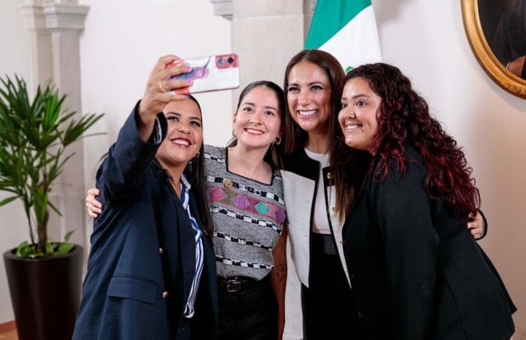 Juventudes, gobernadora, plataforma