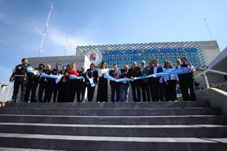 inversión, León, seguridad, millones de pesos para la construcción del edificio de 3 niveles.