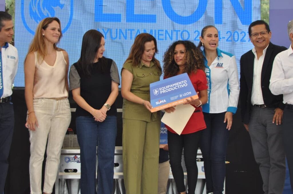 financiera, apoyos, León