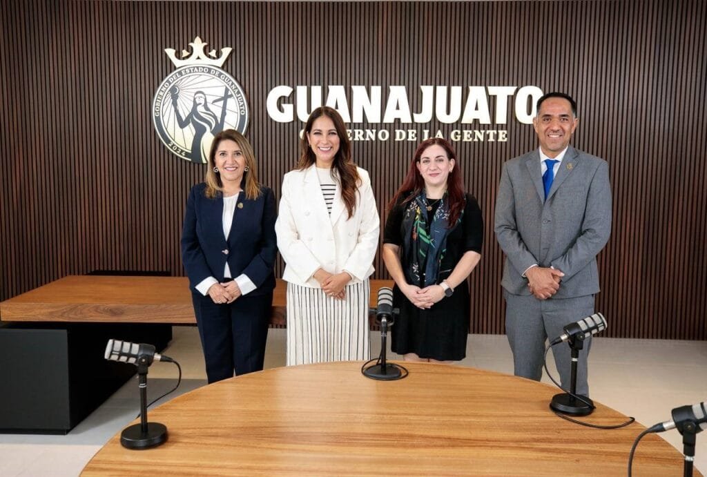 pepnna, Guanajuato, niños, jóvenes