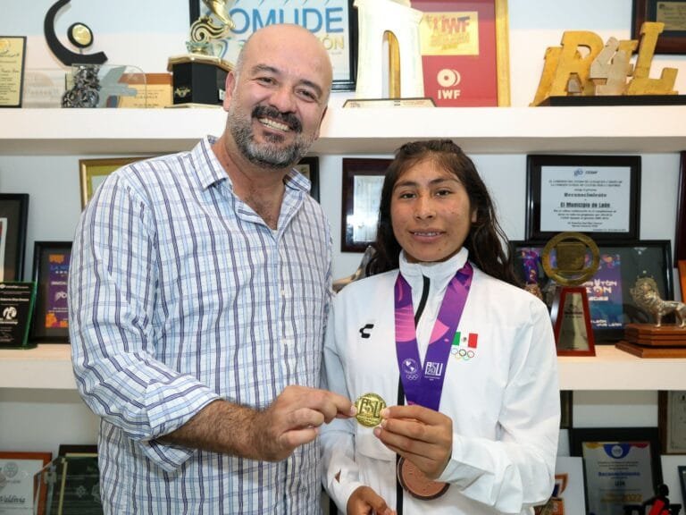 La medallista Luz Rocha es orgullo de León