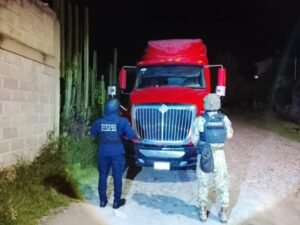 San José Iturbide, tráiler, policías, robo