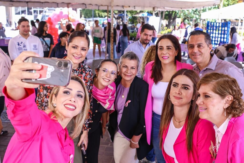 Cáncer de Mama, Toño Marún