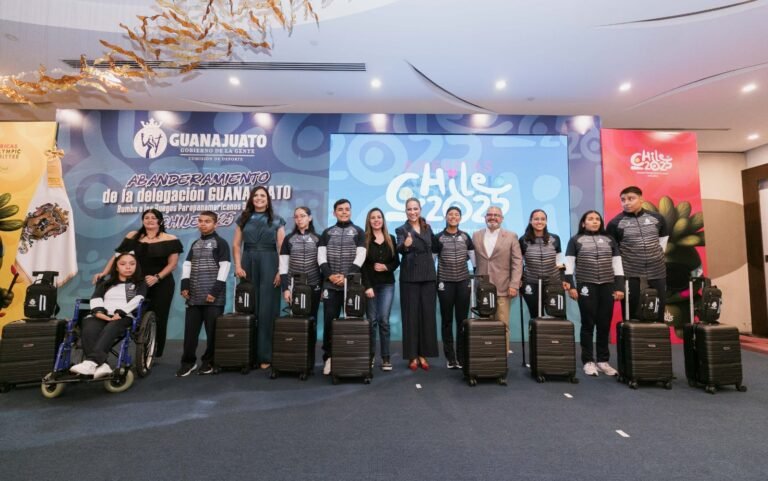 Abandera Libia Dennise a delegación Guanajuato, rumbo a los Juegos Parapanamericanos Juveniles
