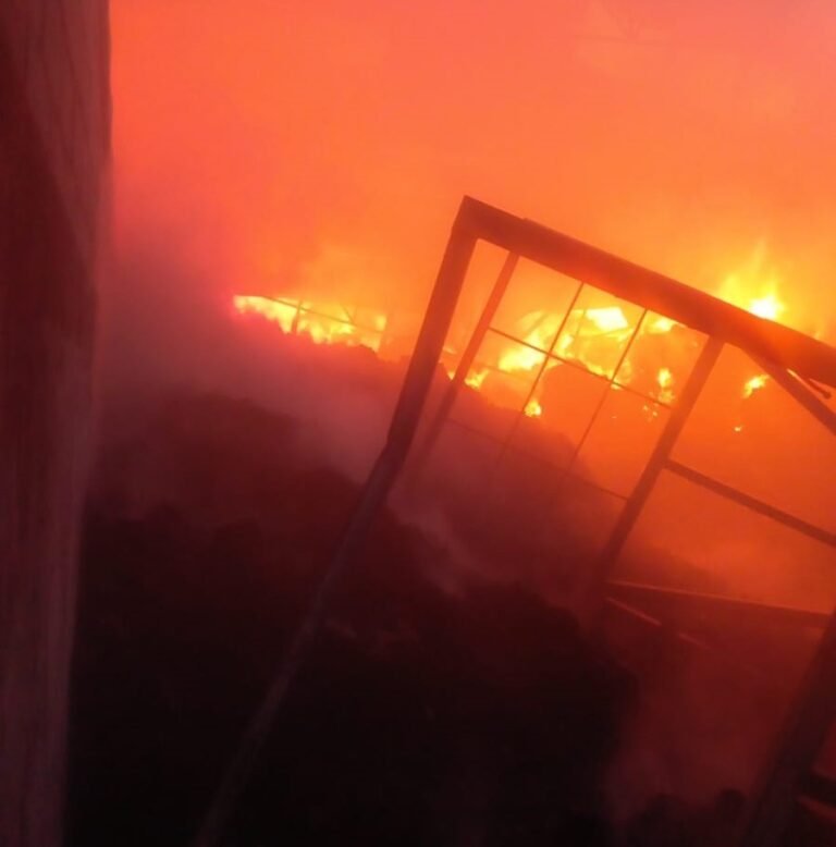 Incendio, fabrica, tenis, bomberos, Purísima del Rincón