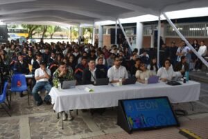 Foros, jóvenes, León