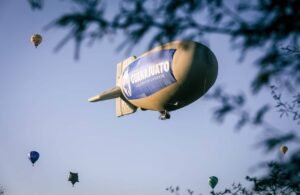 León, Libia, Globos