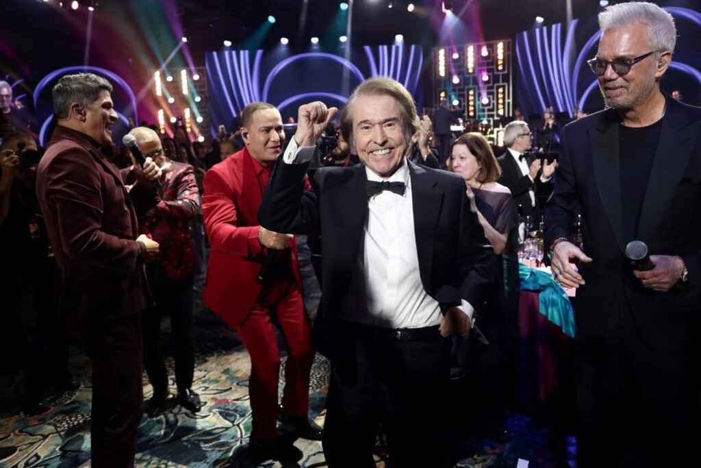 Latin Grammy, Los Ángeles, Raphael