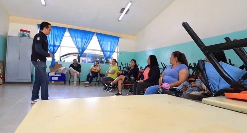 TALLERES, crianza positiva, DIF Familias, León