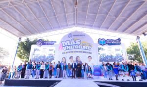 Dolores Hidalgo, uniformes, gobernadora