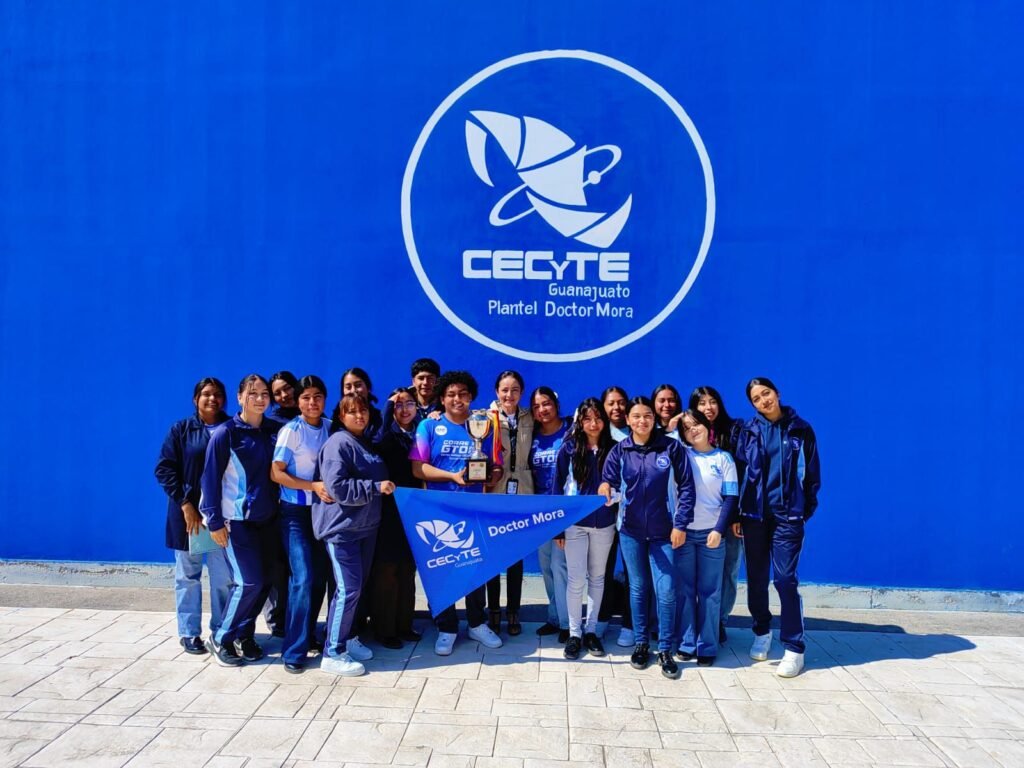 Reduce CECyTEG la deserción escolar y aumenta el aprovechamientoi académico