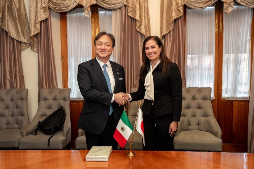 León fortalece relaciones comerciales y culturales con Japón