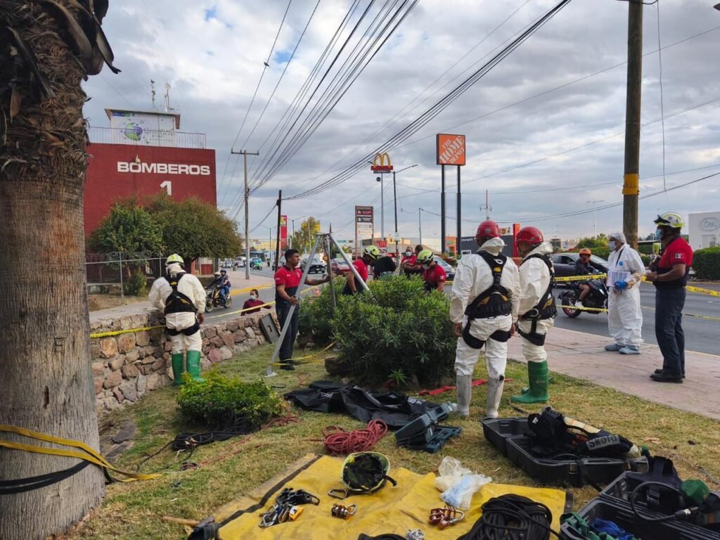 Localizan el cuerpo de un hombre dentro de una cisterna en la vía pública en León