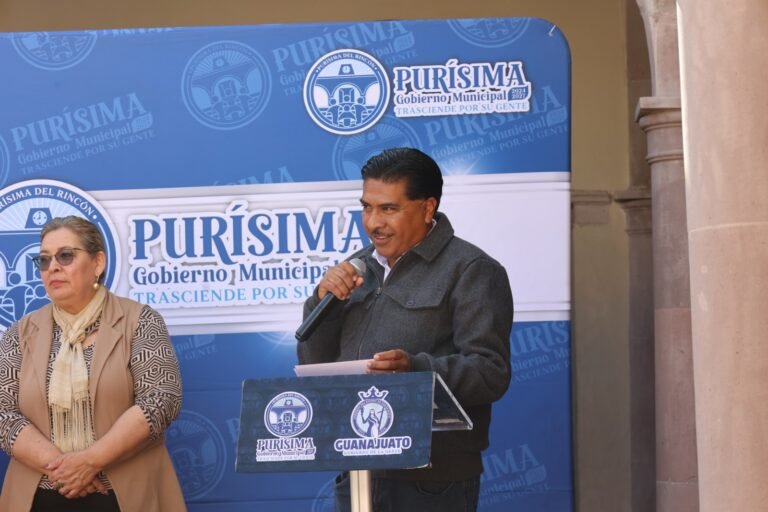 Purísima del Rincón inaugura exposición de Escudos Oficiales de los 46 municipios del estado de Guanajuato