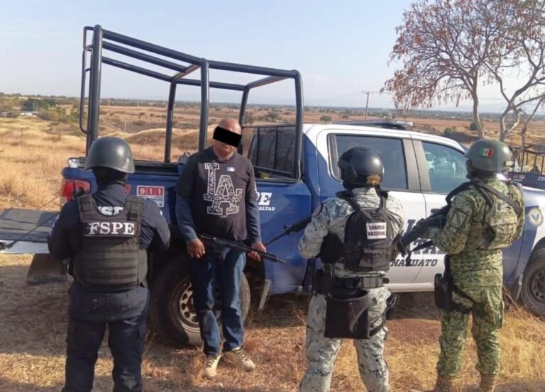 Vinculan a proceso a dos personas por agresión a policía de FSPE