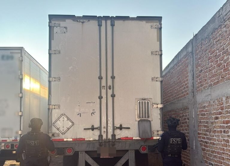 Recuperan tráiler robado en Apaseo