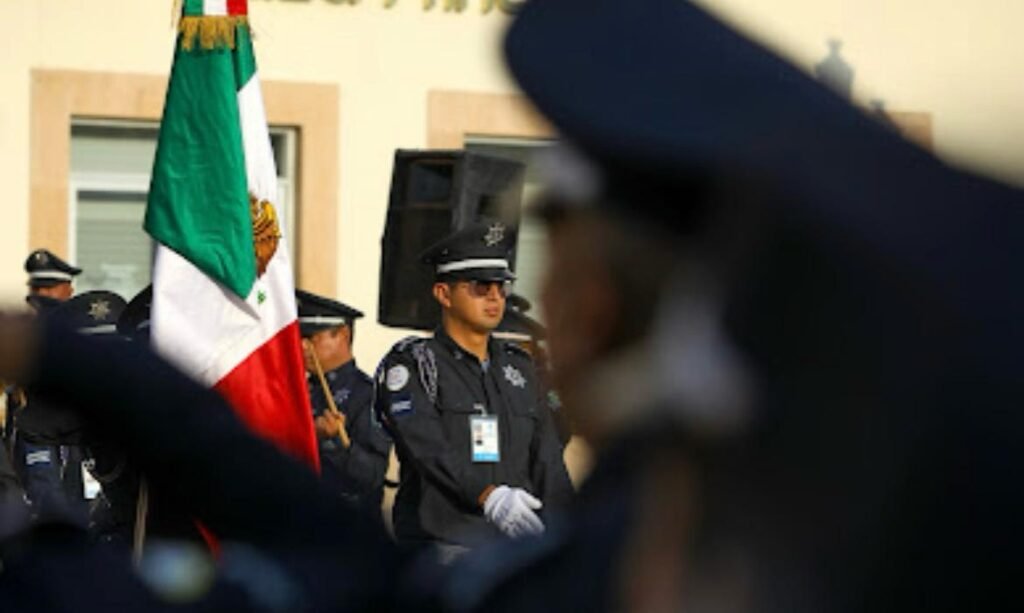 León refuerza la cultura cívica al conmemorar el 109 Aniversario de la Cosntitución este 5 de Febrero