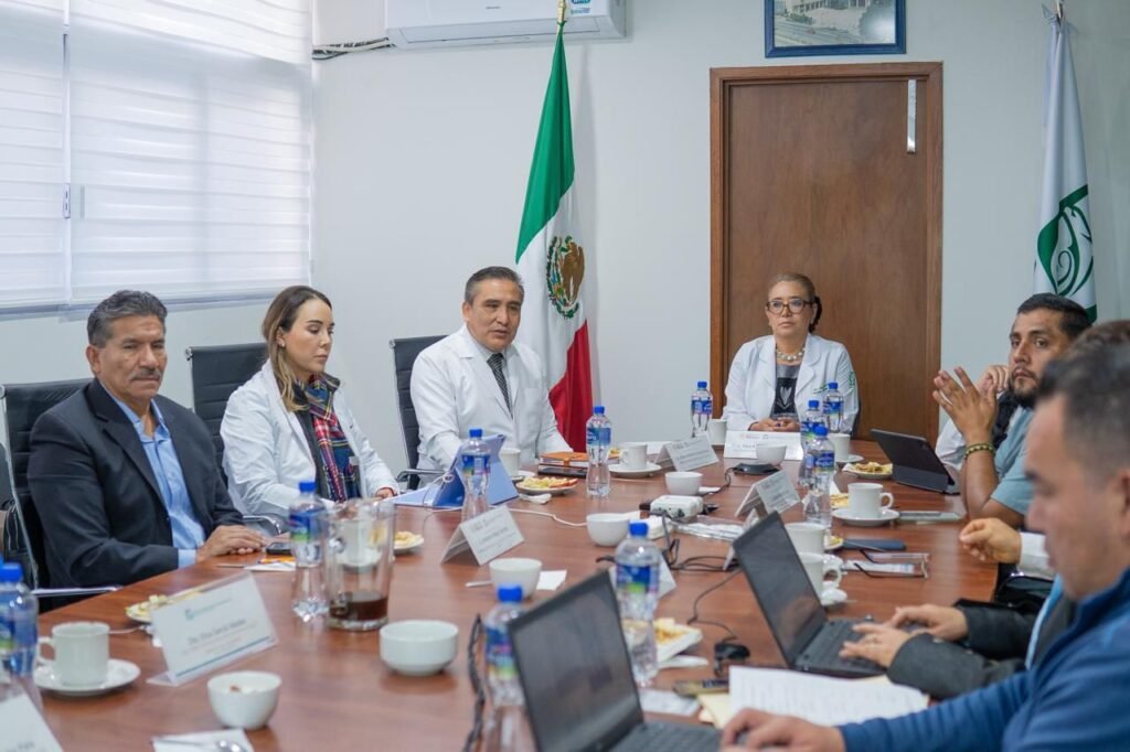 Visita directora de Prestaciones Médicas del IMSS Unidades Médicas de Alta Especialidad Número 1 Número 48 en León