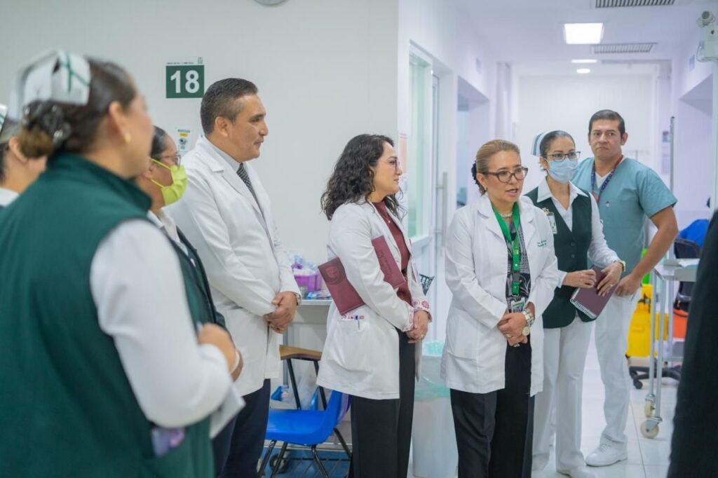 Visita directora de Prestaciones Médicas del IMSS Unidades Médicas de Alta Especialidad número 1 y Número 48 en León