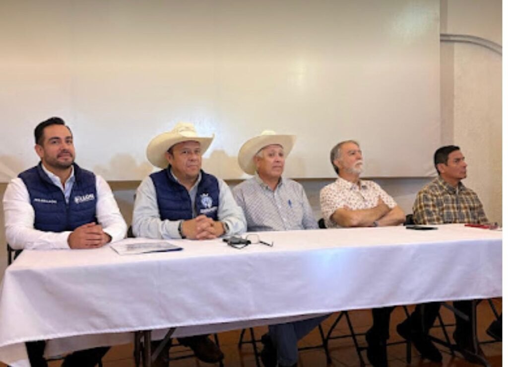 León respalda al sector ganadero local