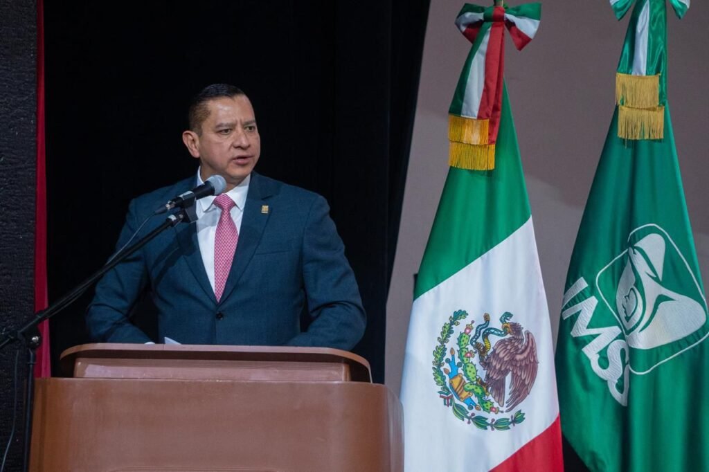 Concluyen estudios 344 nuevos especialistas en IMSS Guanajuato