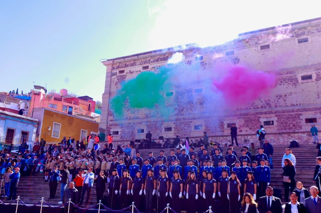 Libia García, día de la bandera