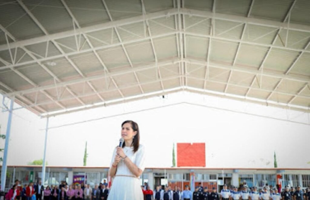 Nueva techumbre mejora condiciones para niños y niñas del Jardín de niños Centenario de la Constitución