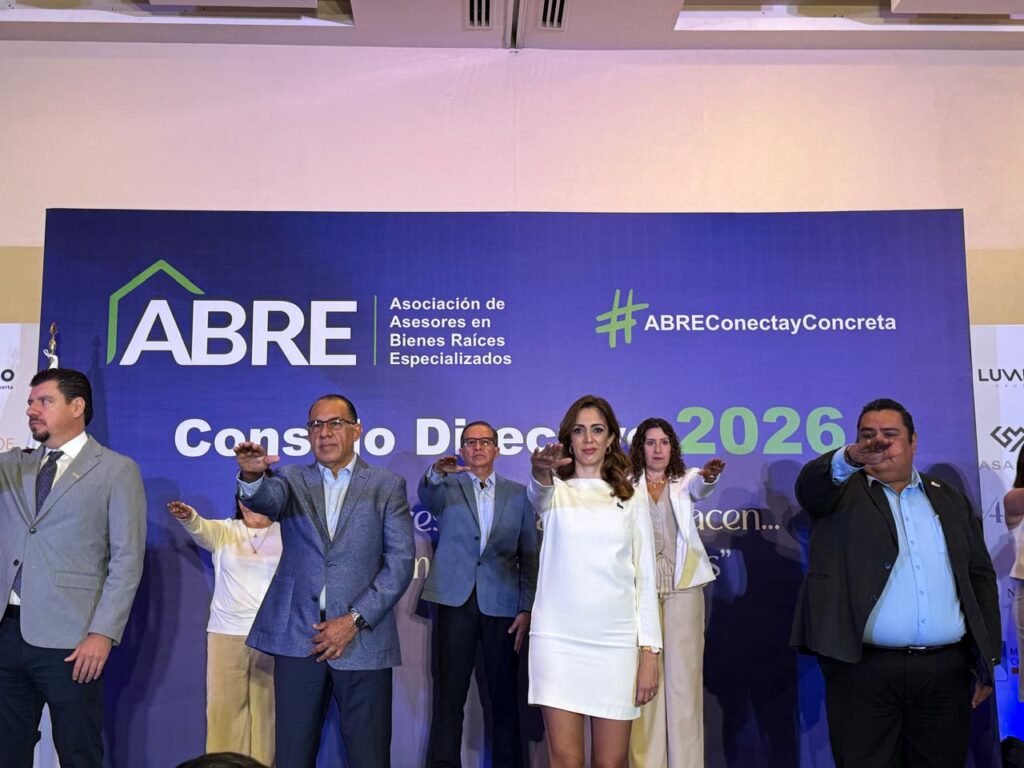 Fátima Hernández Obregón encabeza la nueva mesa directiva de ABRE Bajío