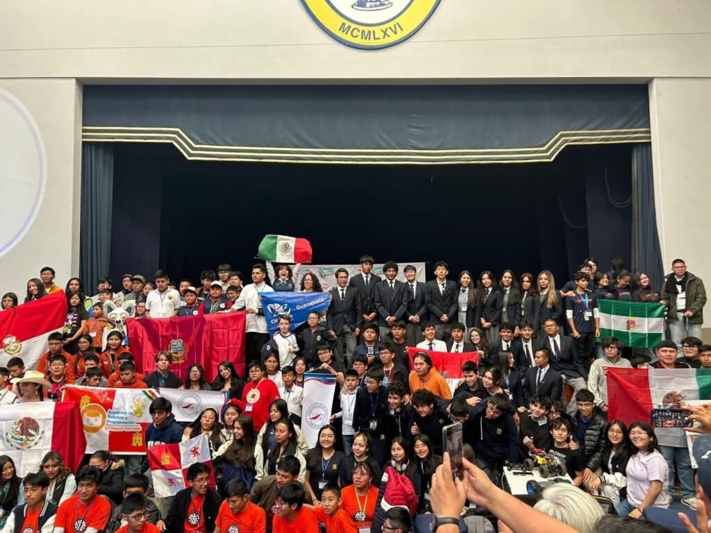 Consiguen el oro CECyTEG triunfa en INFOMATRIX 2026