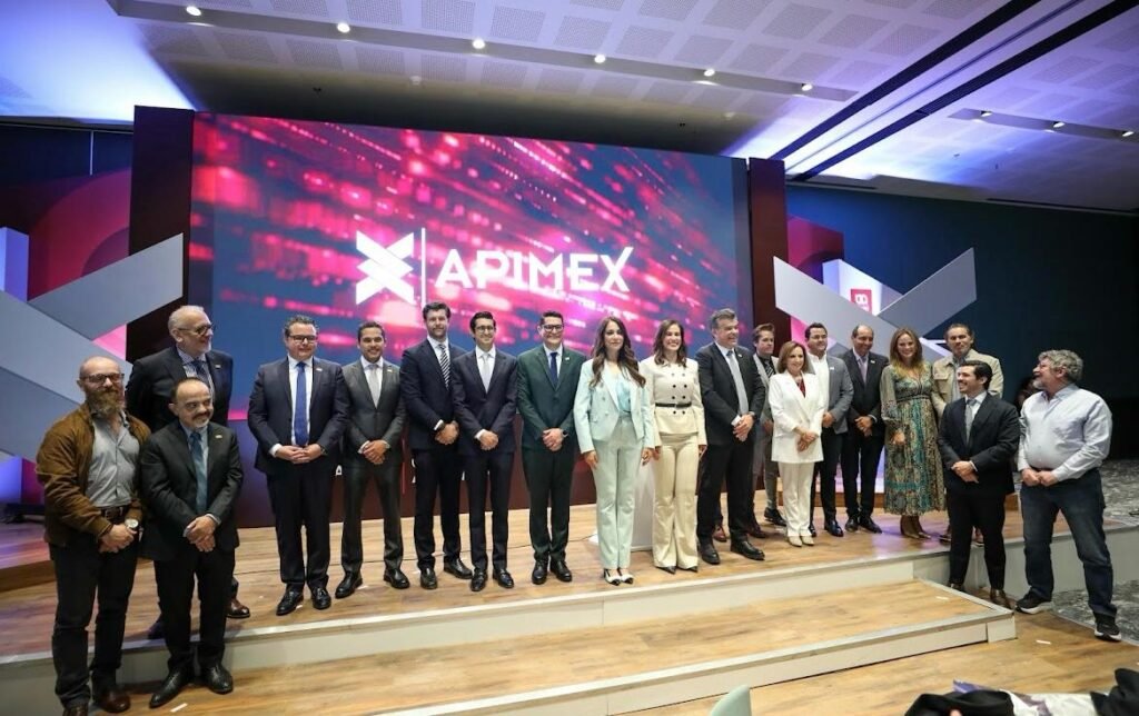 Trabajar en equipo y en unidad genera mejores resultados y un municipio más desarrollado con APIMEX