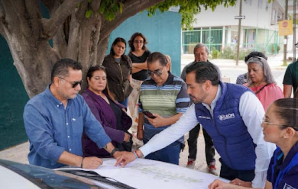A través del programa Participa León vecinos de la colonia Andrade mejoran su parque