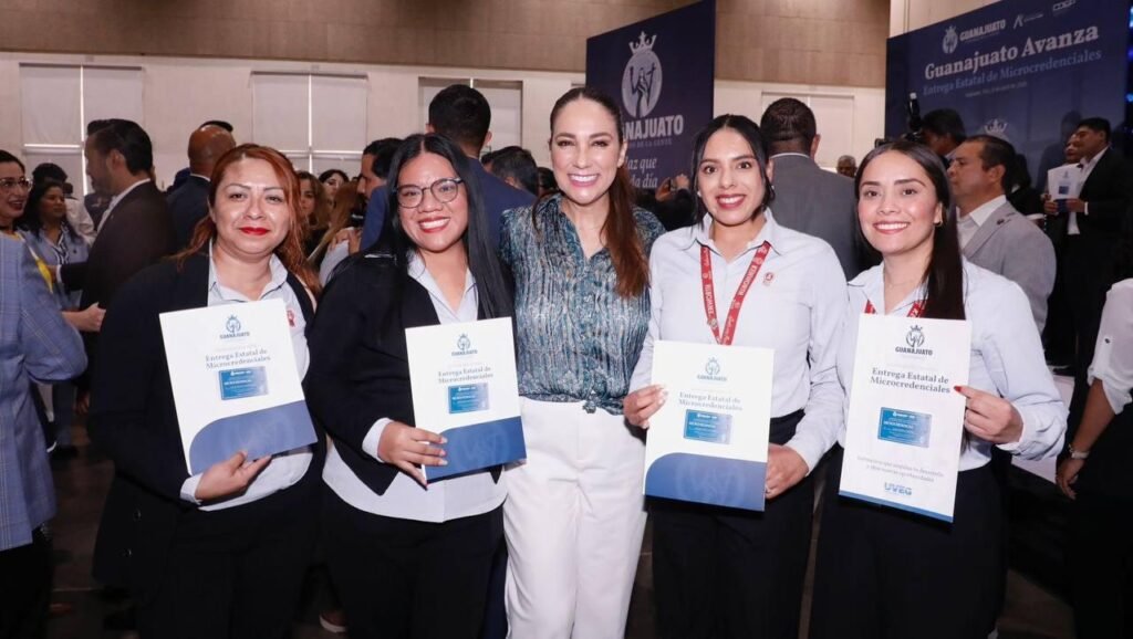 Impulsa Guanajuato productividad y desarrollo a través de la entrega de microcredenciales
