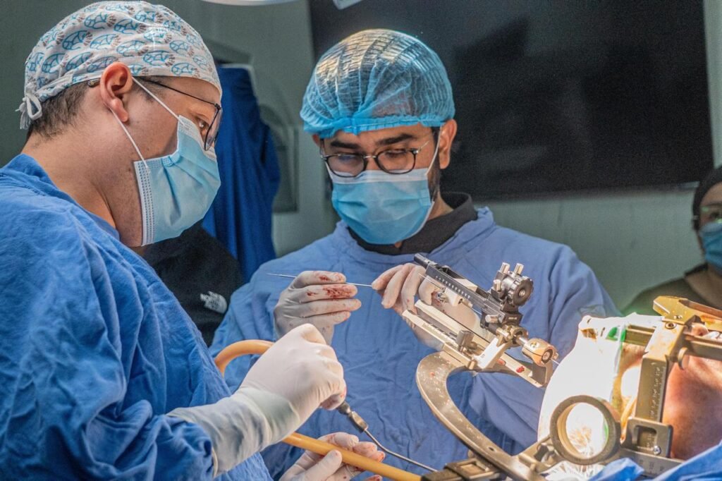 UMAE Hospital de Especialidades del IMSS Guanajuato transforma la vida de pacientes con Párkinson