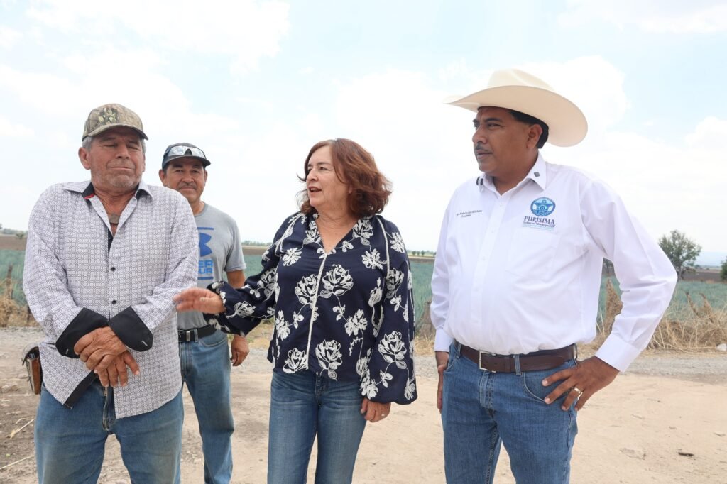 Autoridades de Purísima del Rincón atendieron solicitudes en el Tiempo de la Gente