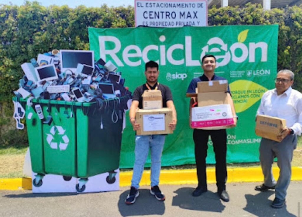 Los Centros de Acopio fortalecen la cultura del reciclaje en León