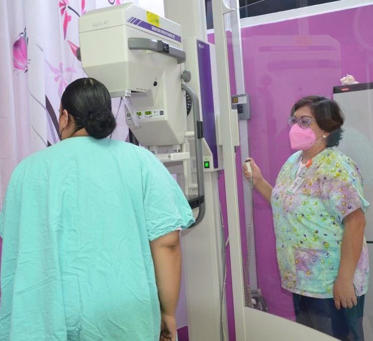 Protege IMSS Guanajuato a mujeres en jornadas de mastografía en el HGSZ No. 15 en Moroleón