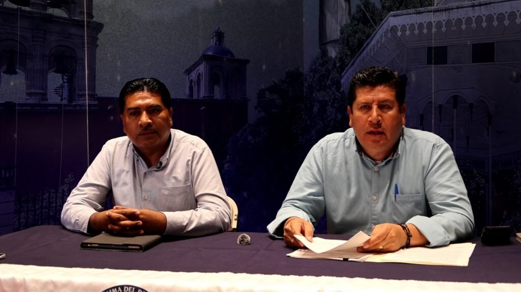Renuncia al cargo de Tesorero Municipal de Purísima del Rincón Héctor Muñoz Porras