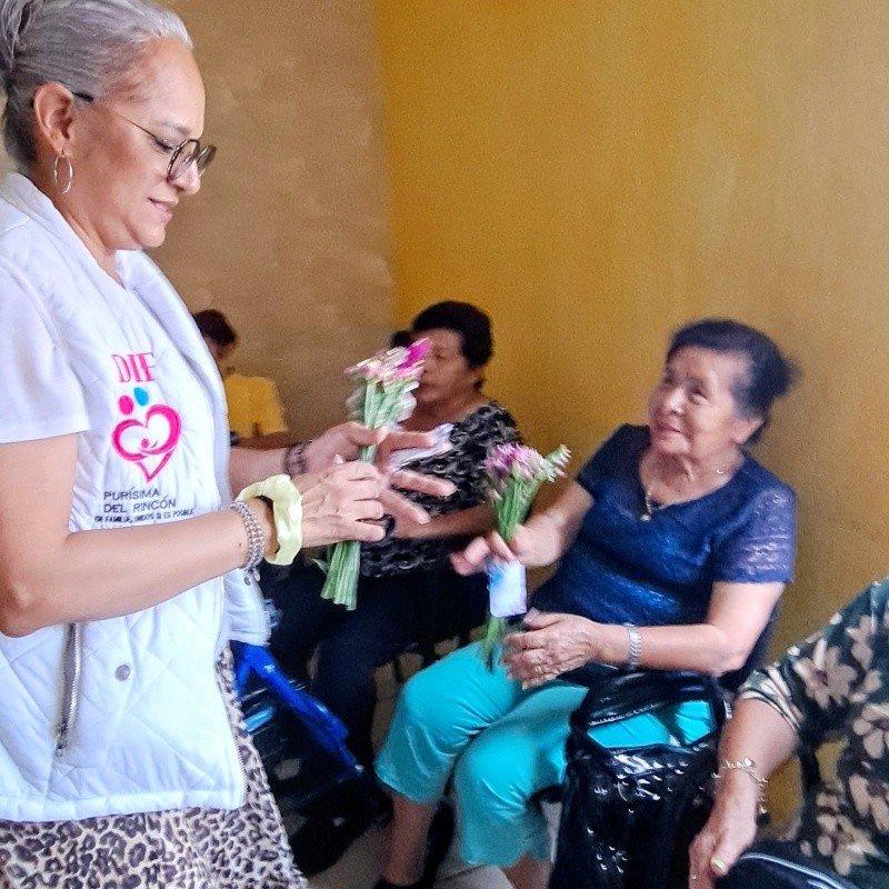 mujeres mayores