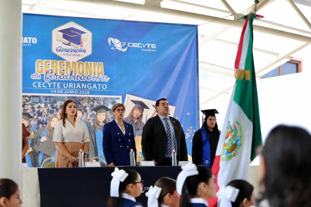 Arranca CECyTEG graduaciones de la generación 2023-2026 en Uriangato